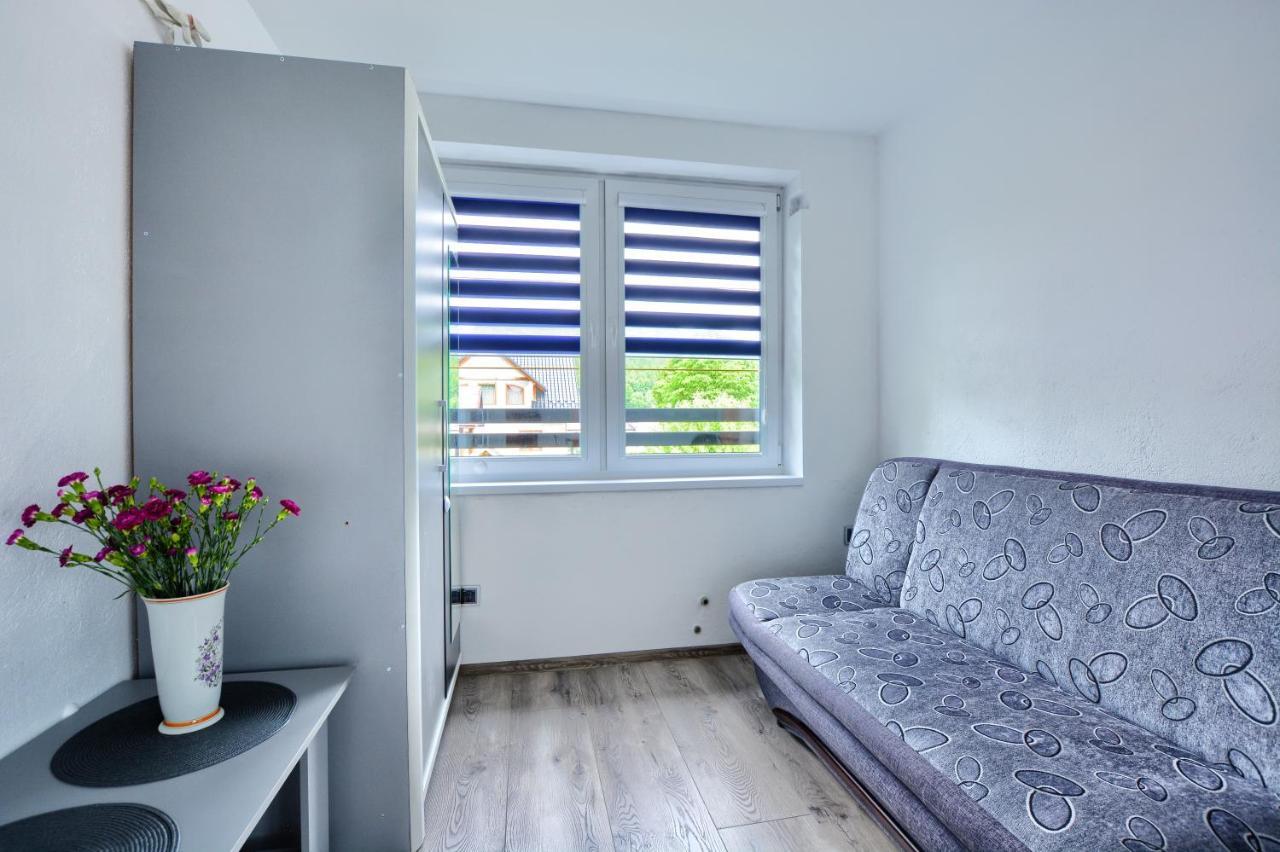 Ceglany Apartament Ustrzyki Dolne Ngoại thất bức ảnh